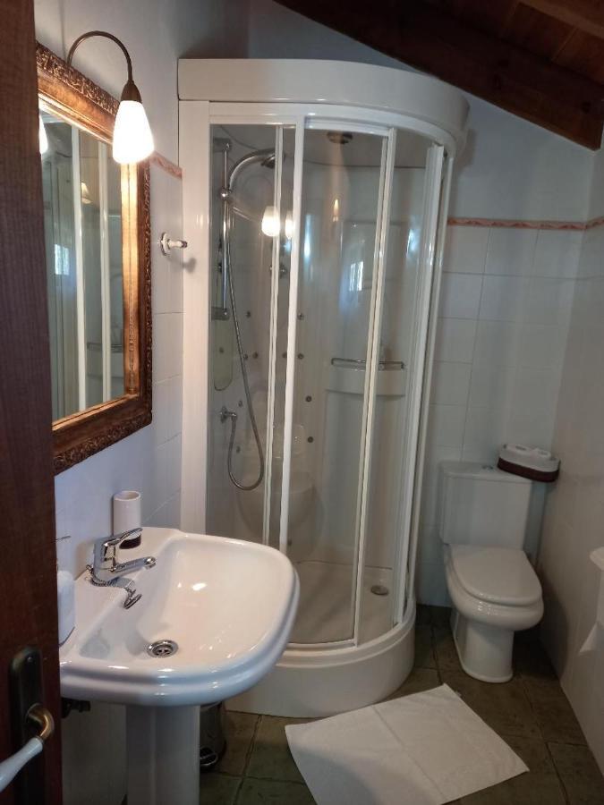 Veiga Marina Guest House Понтеведра Екстериор снимка